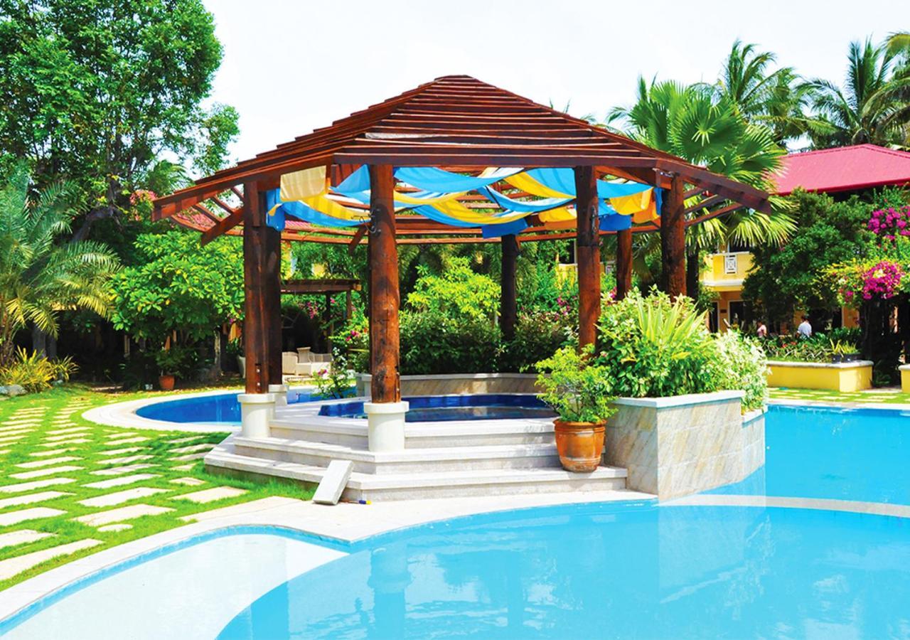波多德尔索勒海滩度假酒店 Bolinao 外观 照片